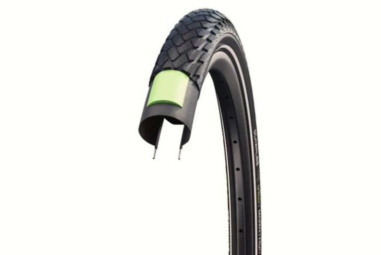 KÖP 20X1,75 (47-406) SCHWALBE MARATHON HS620 FEKETE REFLEXCSÍKOS